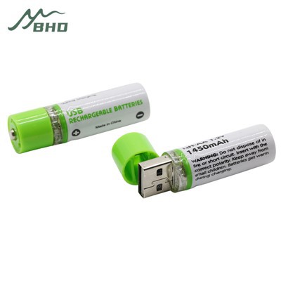 بطاريات قابلة لإعادة الشحن عبر USB